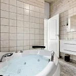 3 Bedroom Awesome In * Ebeltoft