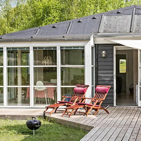 Nyaraló 3 Bedroom Awesome In Ebeltoft