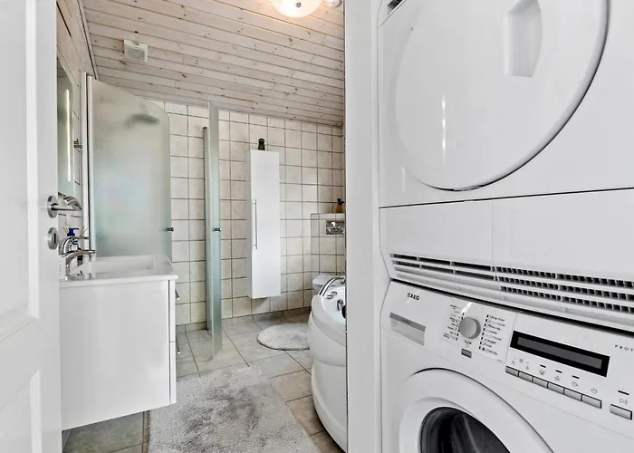 Σπίτι διακοπών 3 Bedroom Awesome In *